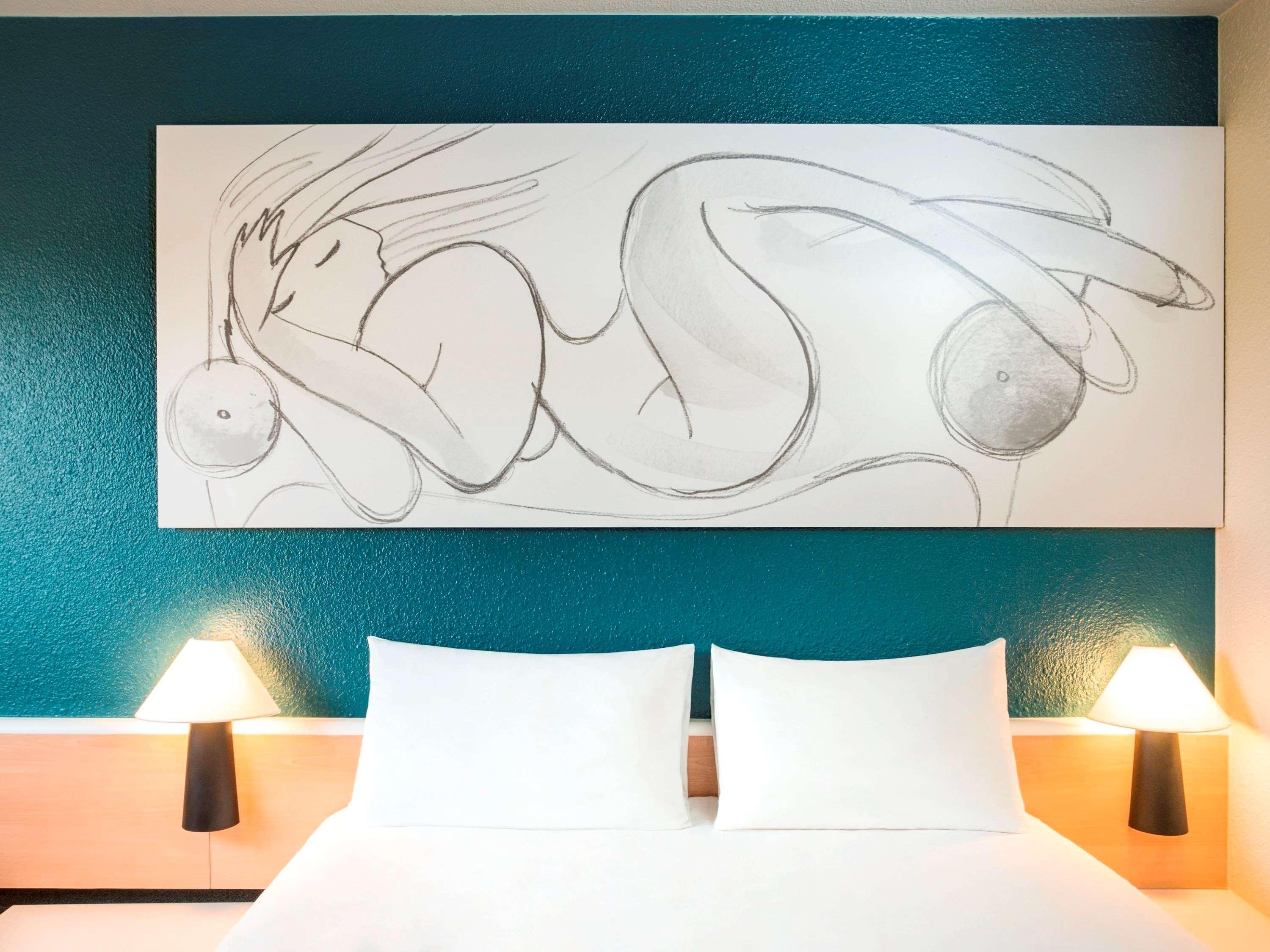 Hotel Ibis ナルボンヌ エクステリア 写真