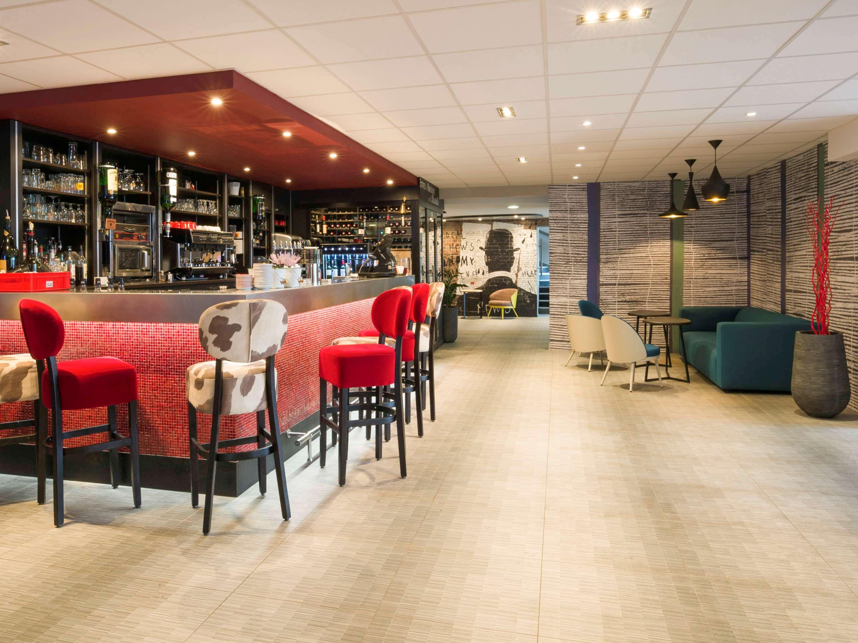 Hotel Ibis ナルボンヌ エクステリア 写真
