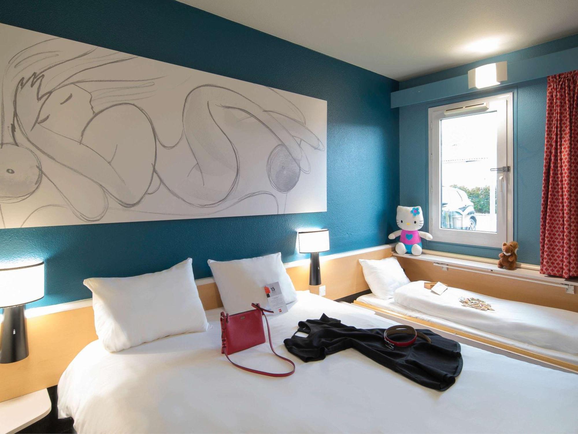 Hotel Ibis ナルボンヌ エクステリア 写真
